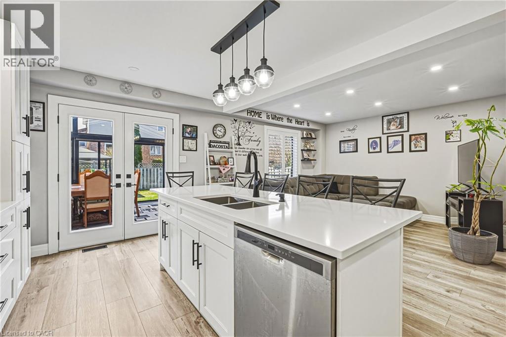 95 LIGHT Drive thumbnail 9