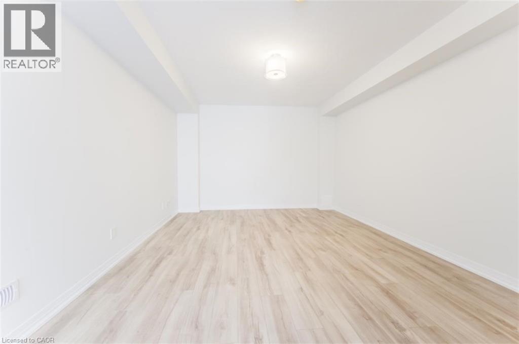 686 BENNINGER Drive thumbnail 6