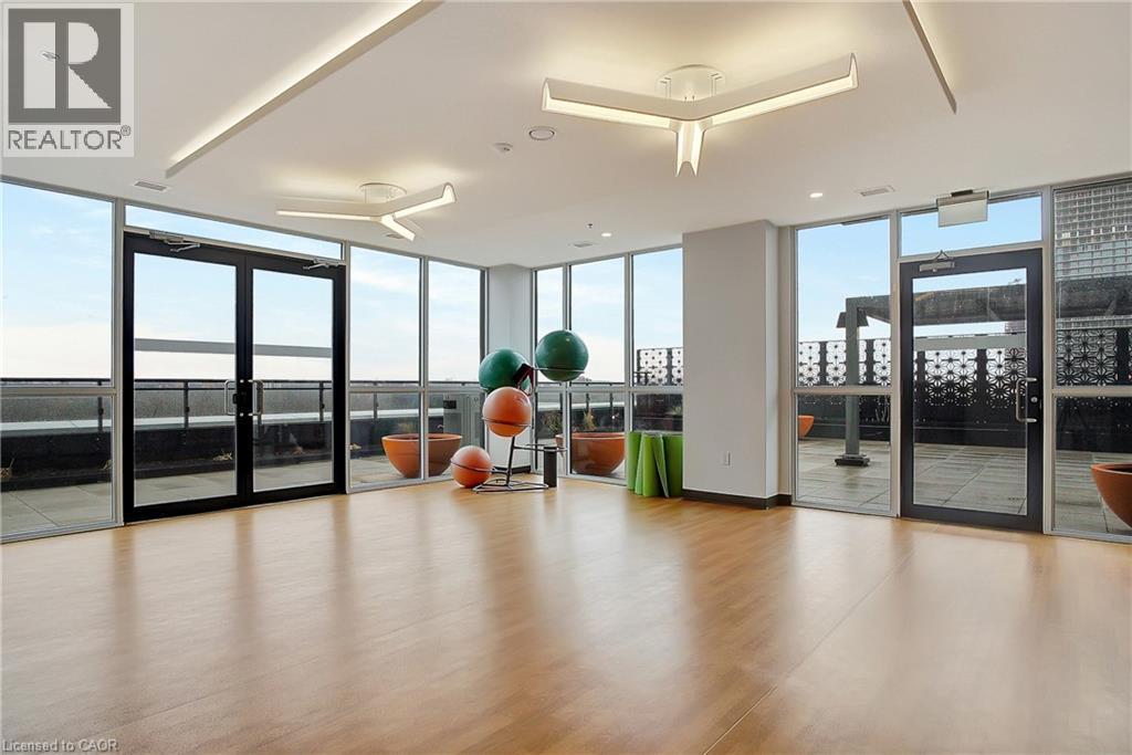 60 CHARLES Street W Unit# 1904 thumbnail 28