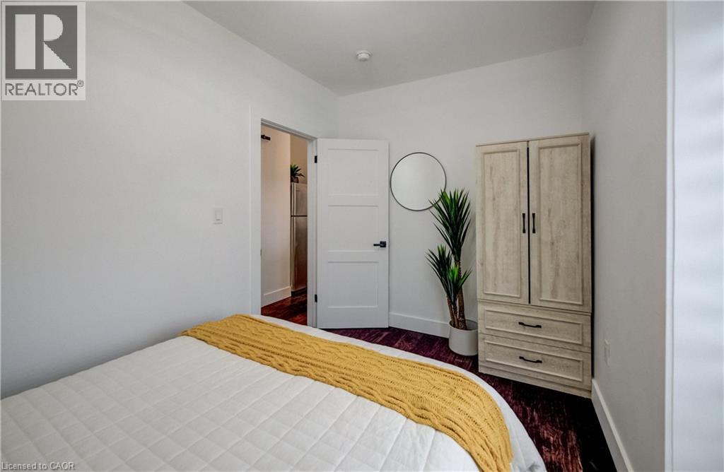 19 CEDAR Street thumbnail 32