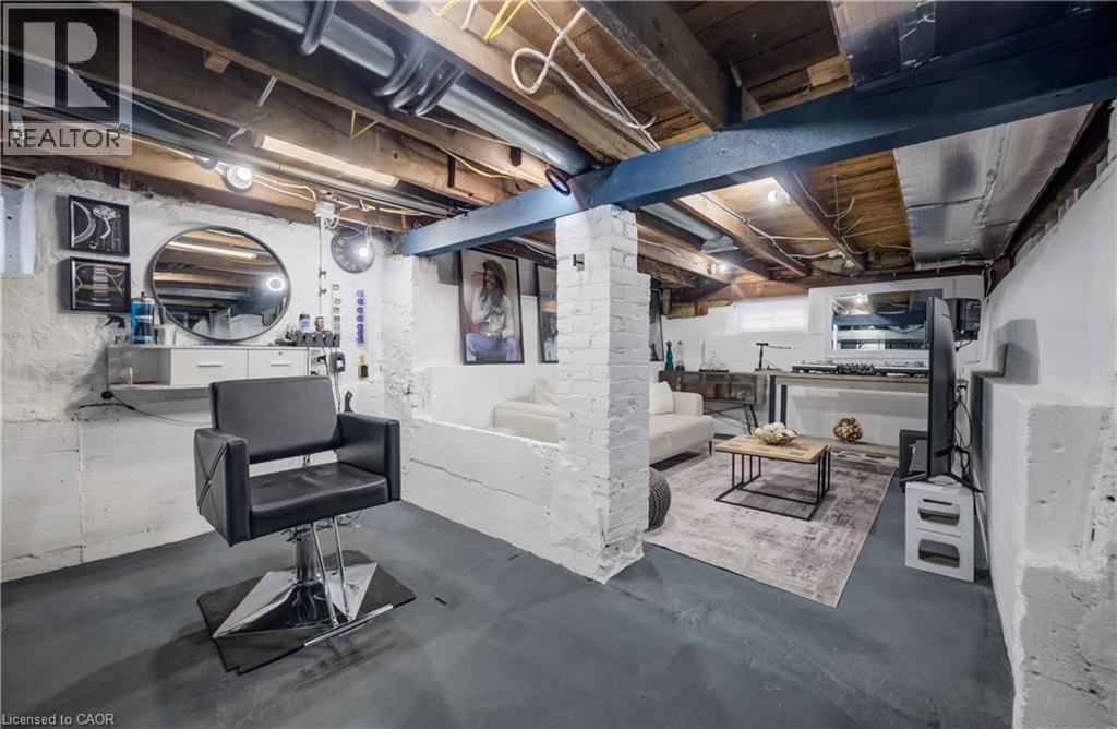 19 CEDAR Street thumbnail 35