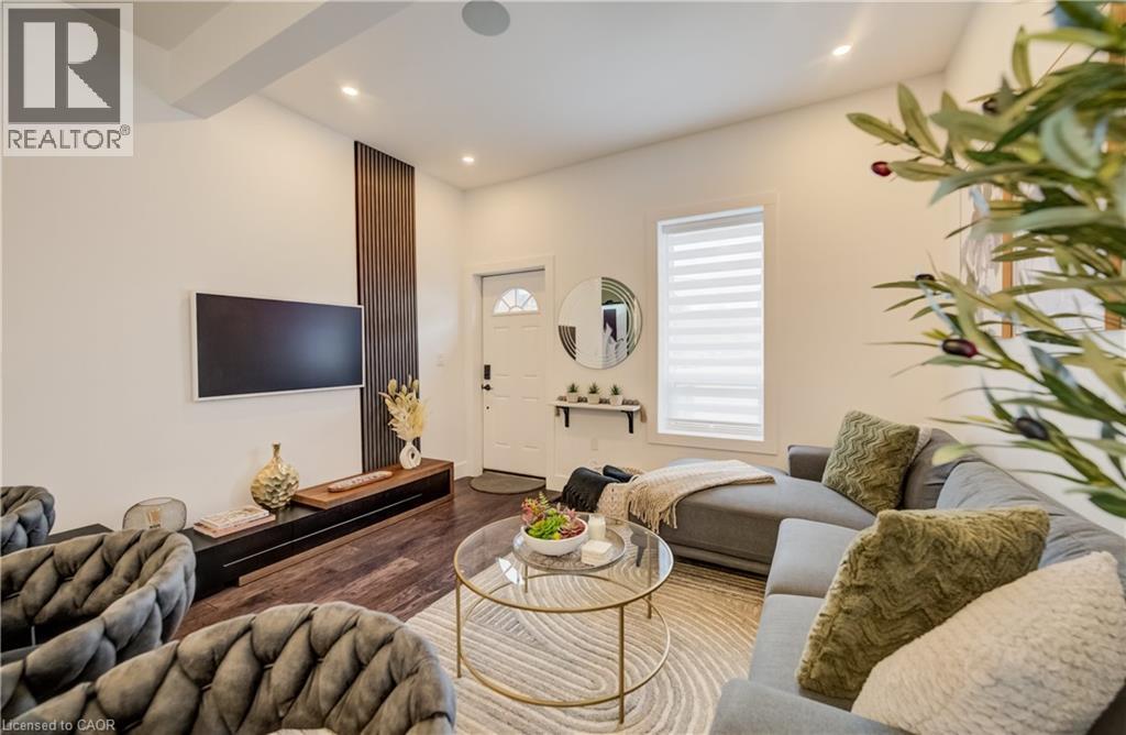 19 CEDAR Street thumbnail 10