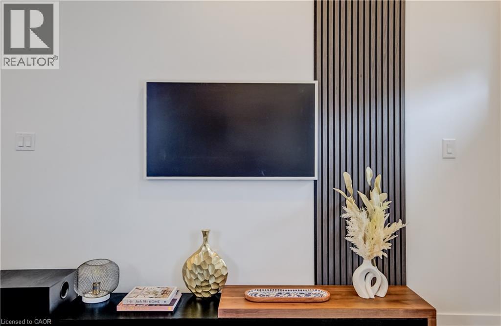 19 CEDAR Street thumbnail 16