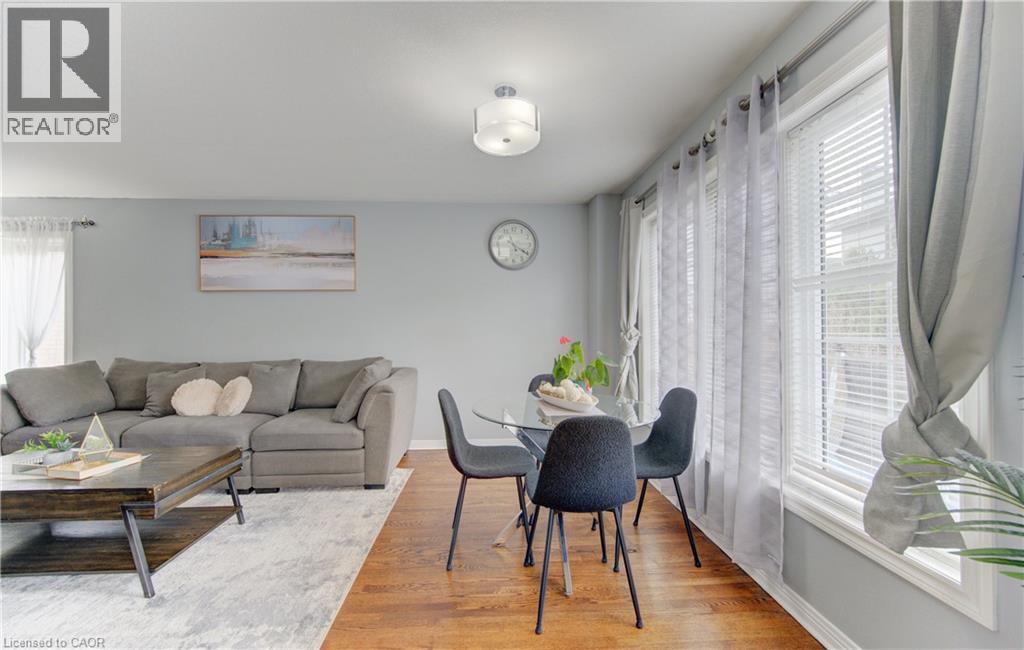 651 PINEROW Crescent Unit# A thumbnail 12