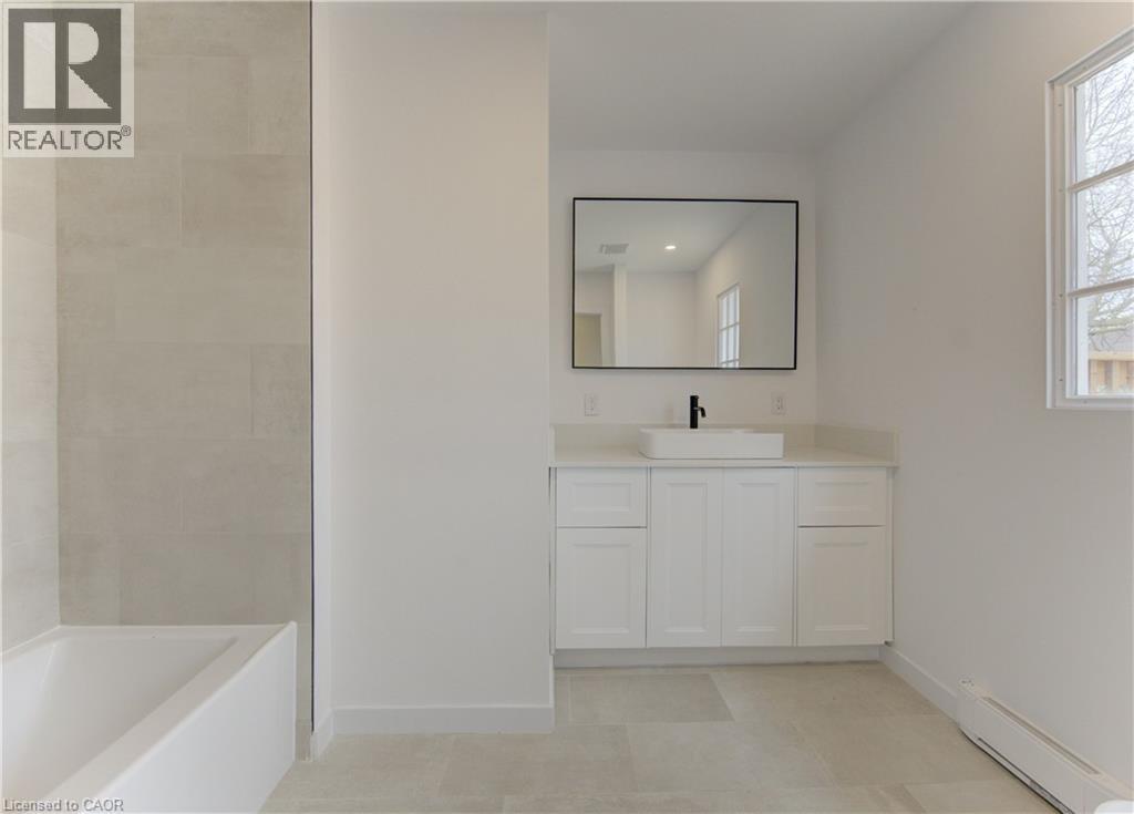 67 LOUISA Street thumbnail 10