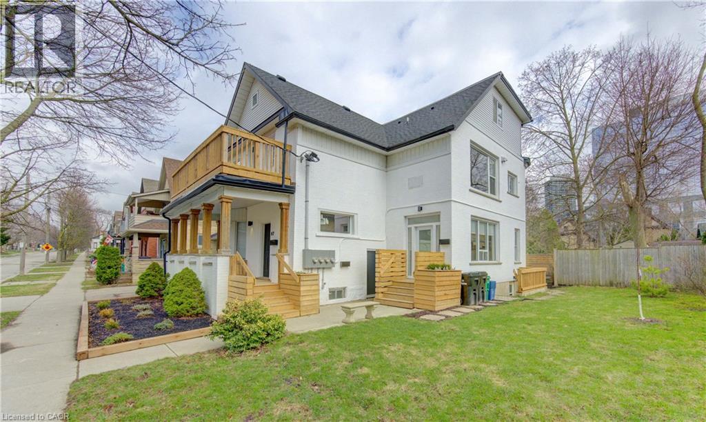 67 LOUISA Street thumbnail 2