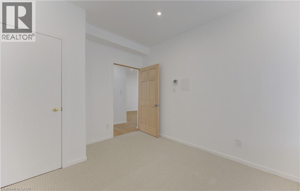 67 LOUISA Street thumbnail 25