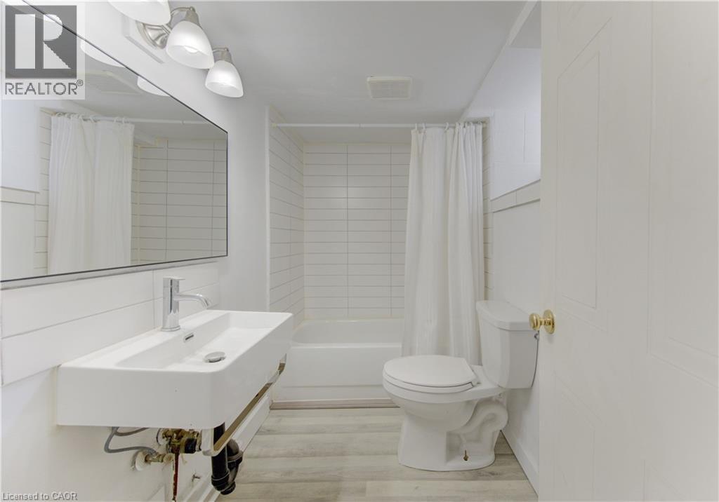 67 LOUISA Street thumbnail 29