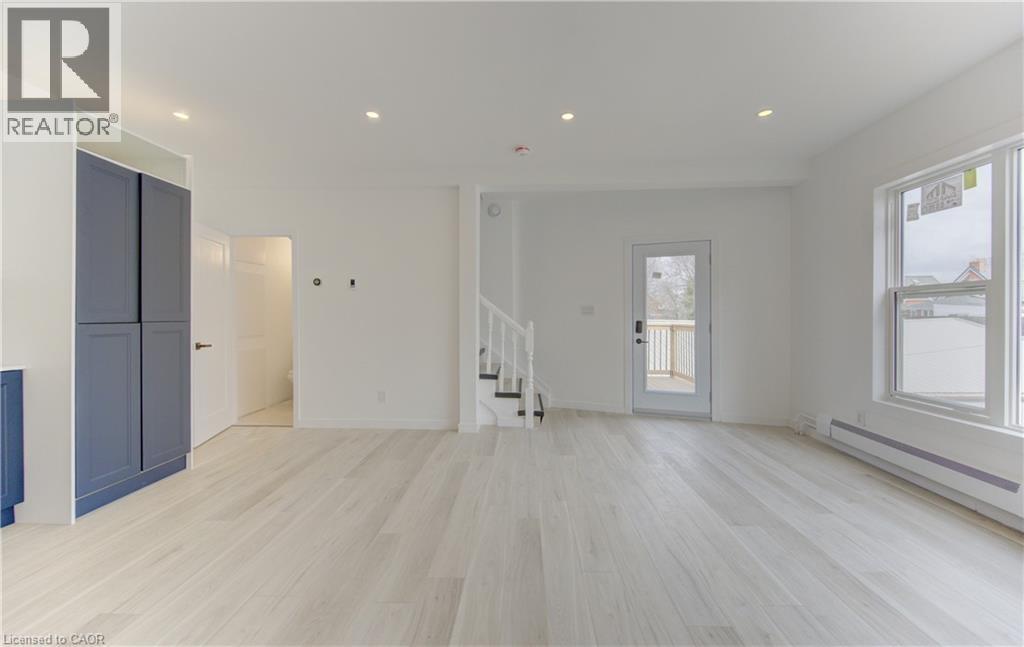 67 LOUISA Street thumbnail 31