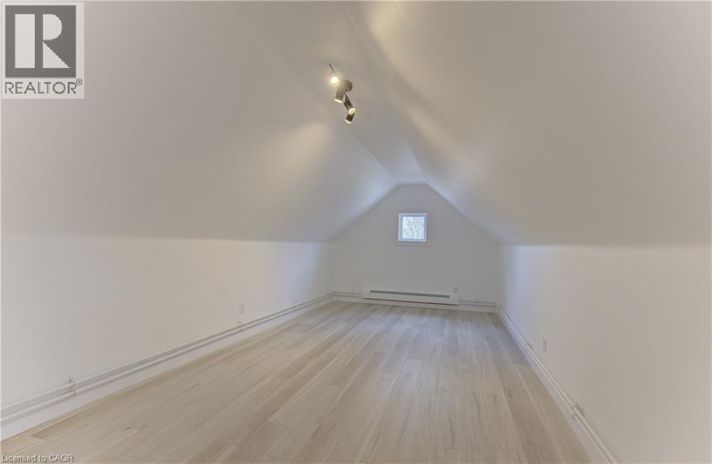 67 LOUISA Street thumbnail 34