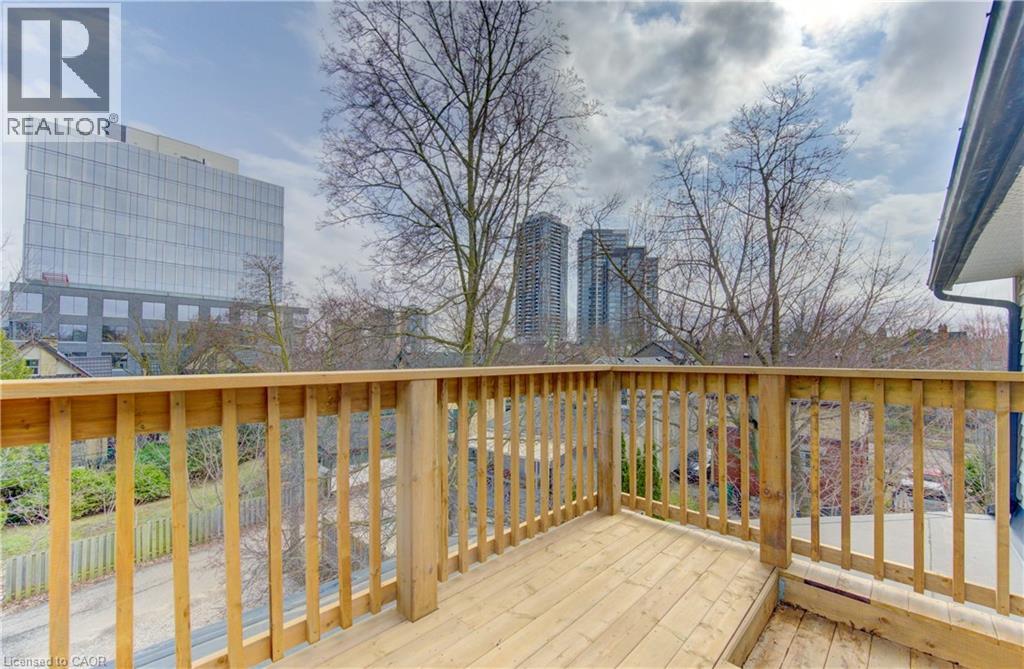 67 LOUISA Street thumbnail 39