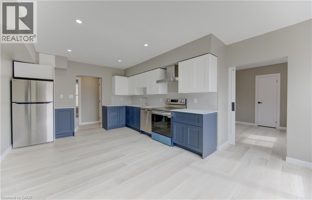 67 LOUISA Street thumbnail 5