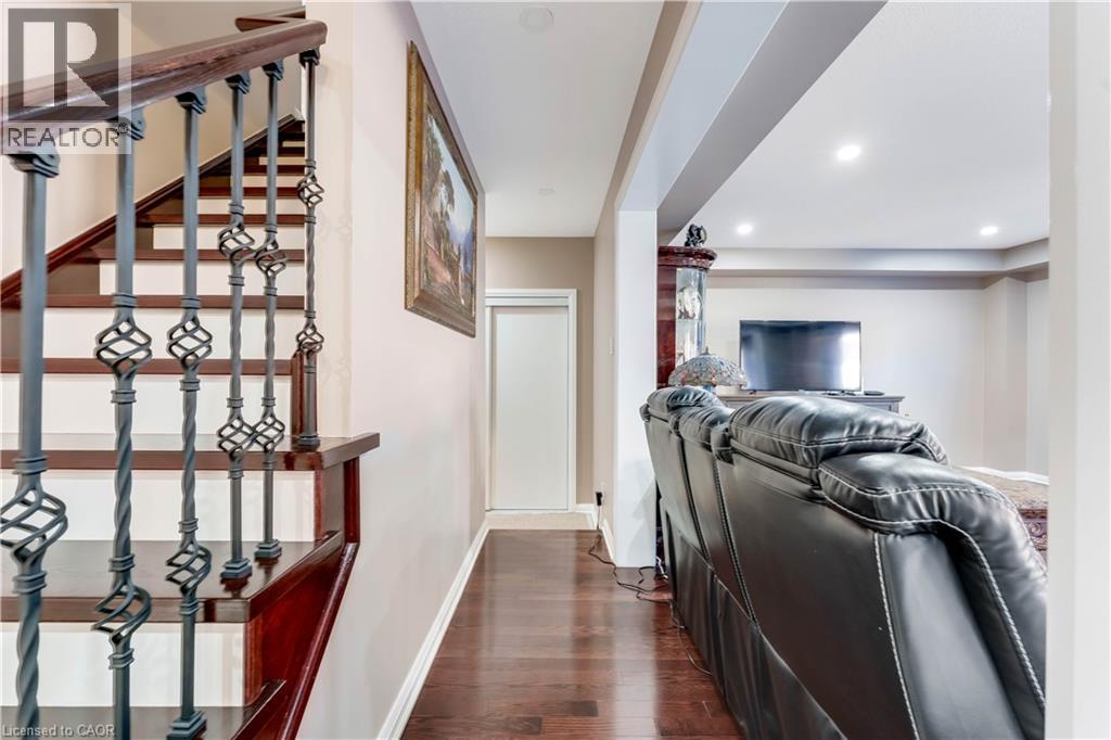 334 APPLE HILL Crescent thumbnail 16