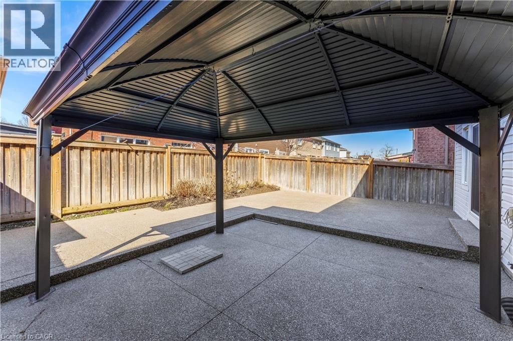 334 APPLE HILL Crescent thumbnail 35