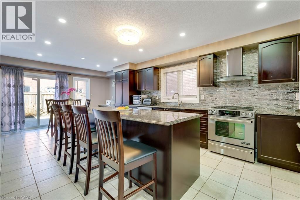 334 APPLE HILL Crescent thumbnail 7