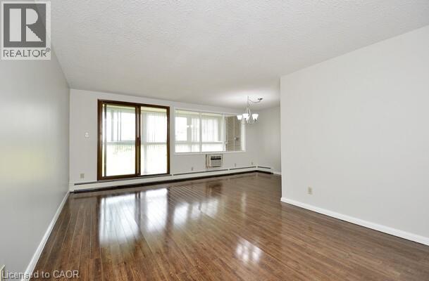 400 CHAMPLAIN Boulevard Unit# 404 thumbnail 19