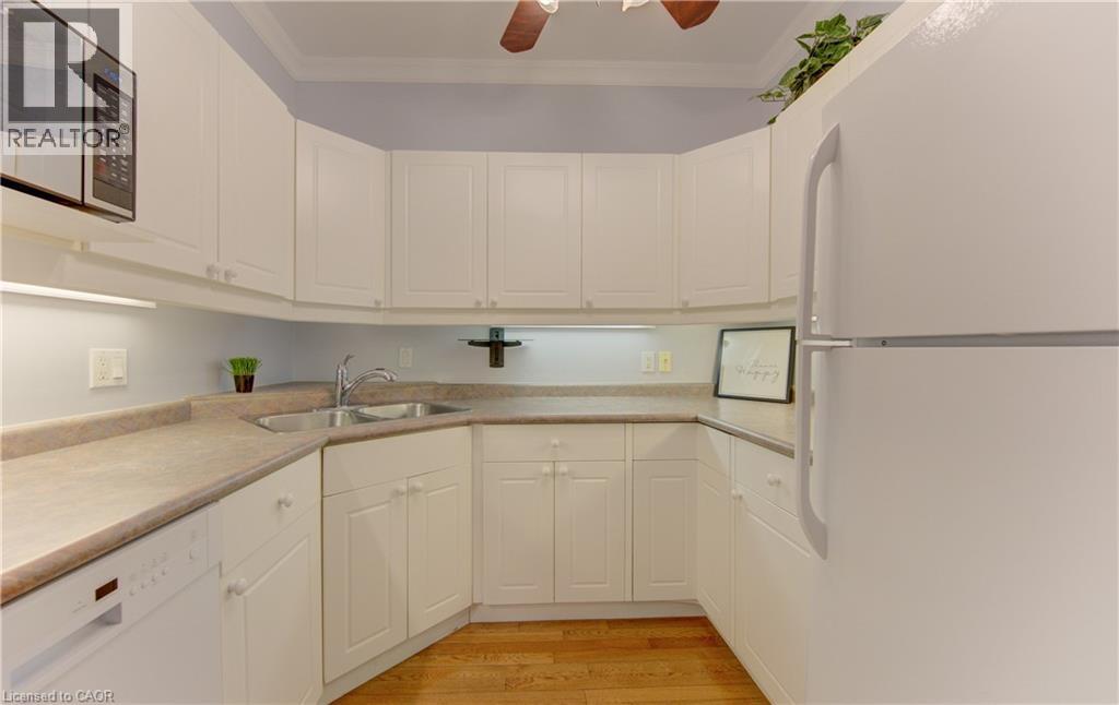 74 AUTUMN RIDGE Trail Unit# 33 thumbnail 15