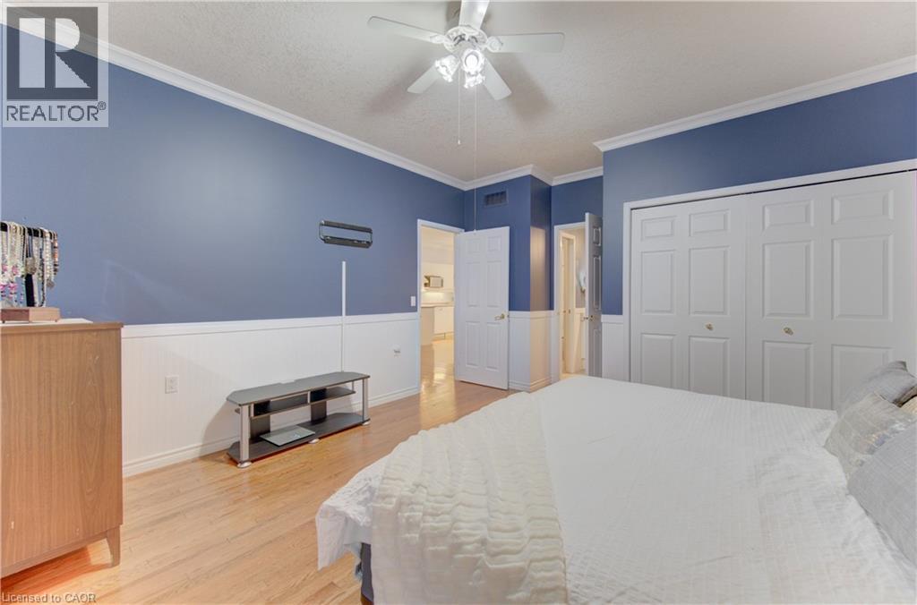 74 AUTUMN RIDGE Trail Unit# 33 thumbnail 22