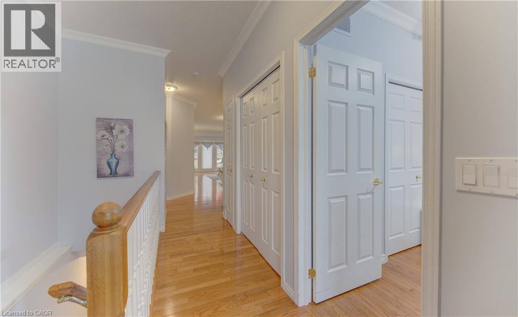 74 AUTUMN RIDGE Trail Unit# 33 thumbnail 5