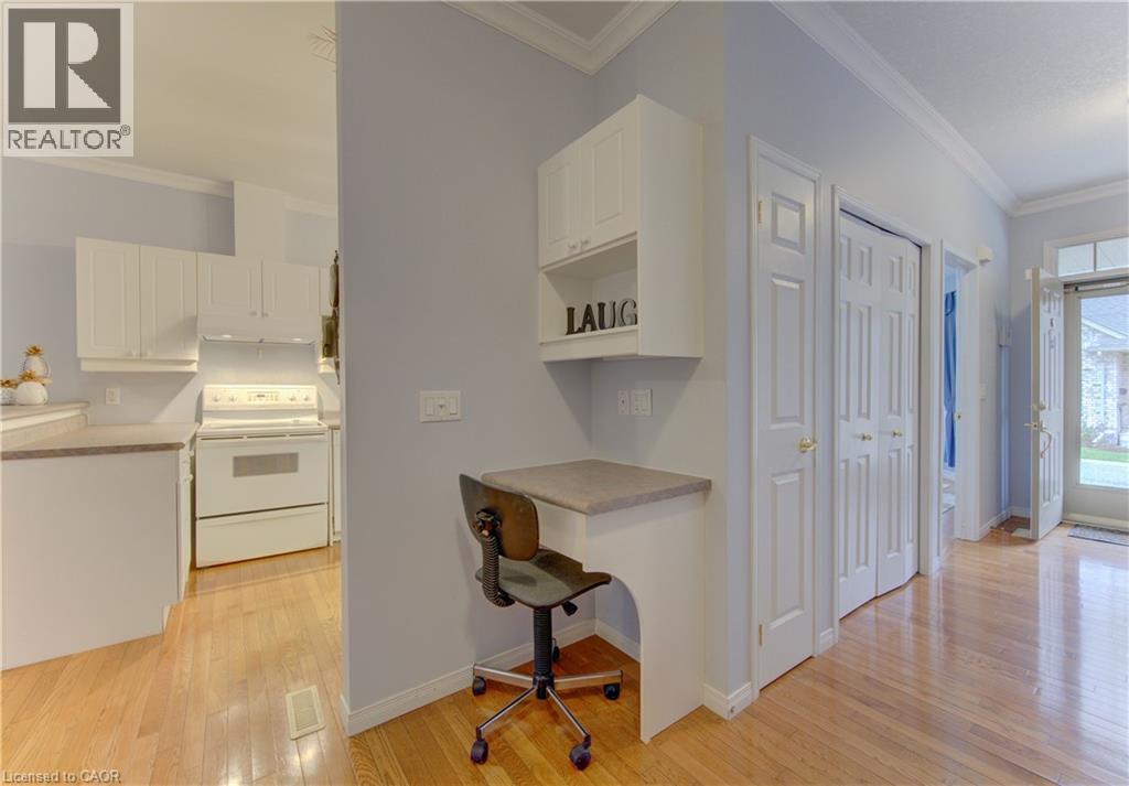 74 AUTUMN RIDGE Trail Unit# 33 thumbnail 9