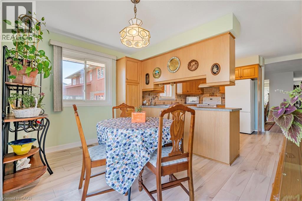 78 ESTHER Avenue thumbnail 13