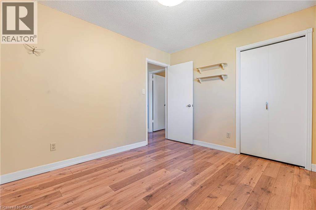 78 ESTHER Avenue thumbnail 18