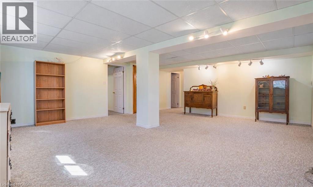 78 ESTHER Avenue thumbnail 24