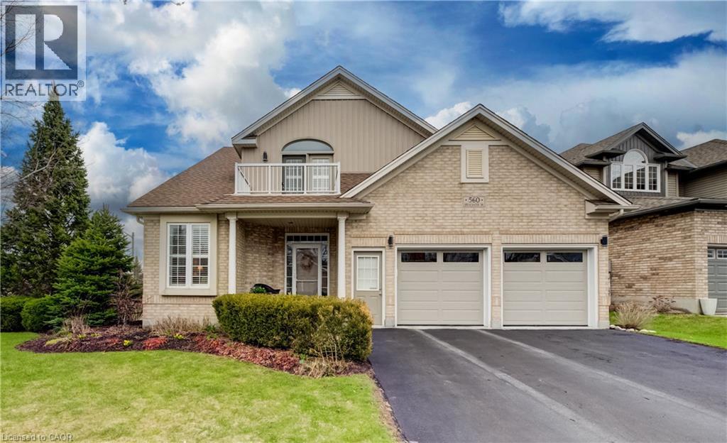 560 SPRINGWATER Drive thumbnail 2