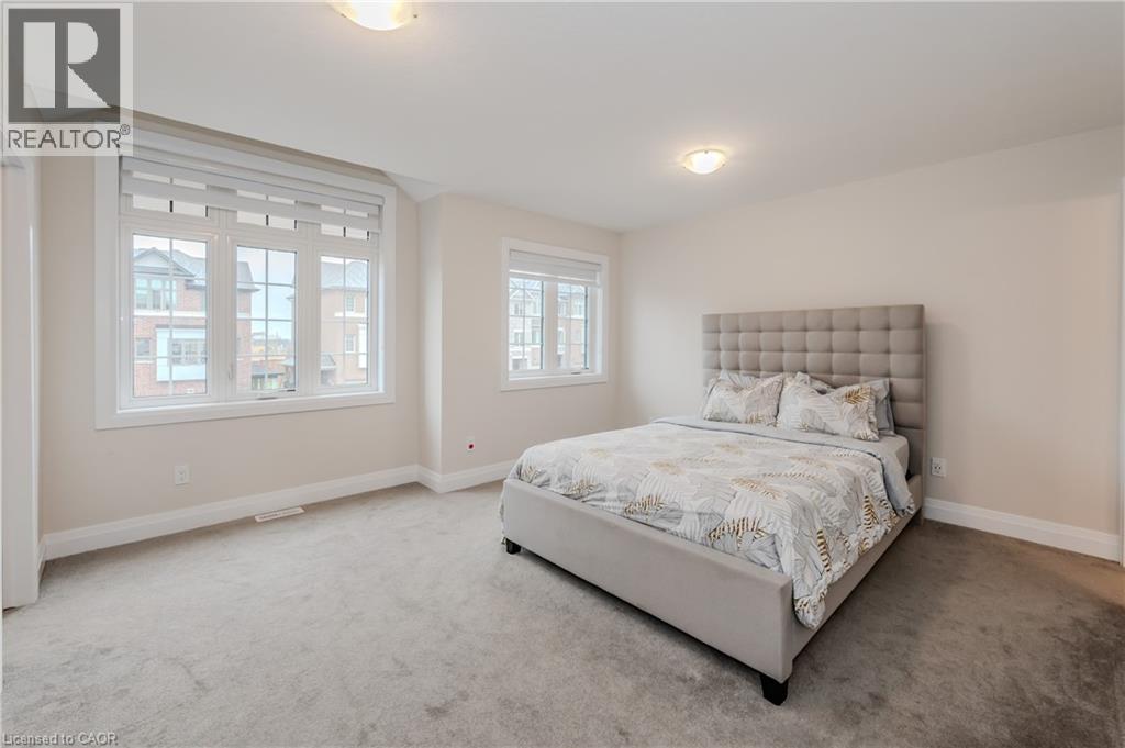 119 MONARCH WOODS Drive thumbnail 24