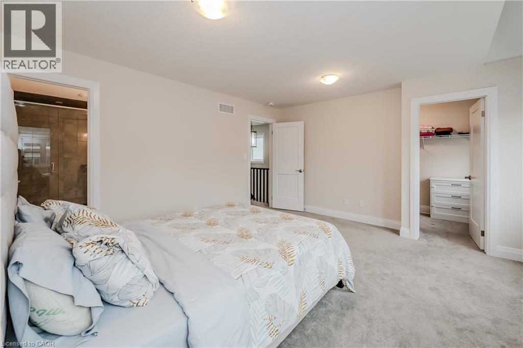 119 MONARCH WOODS Drive thumbnail 25