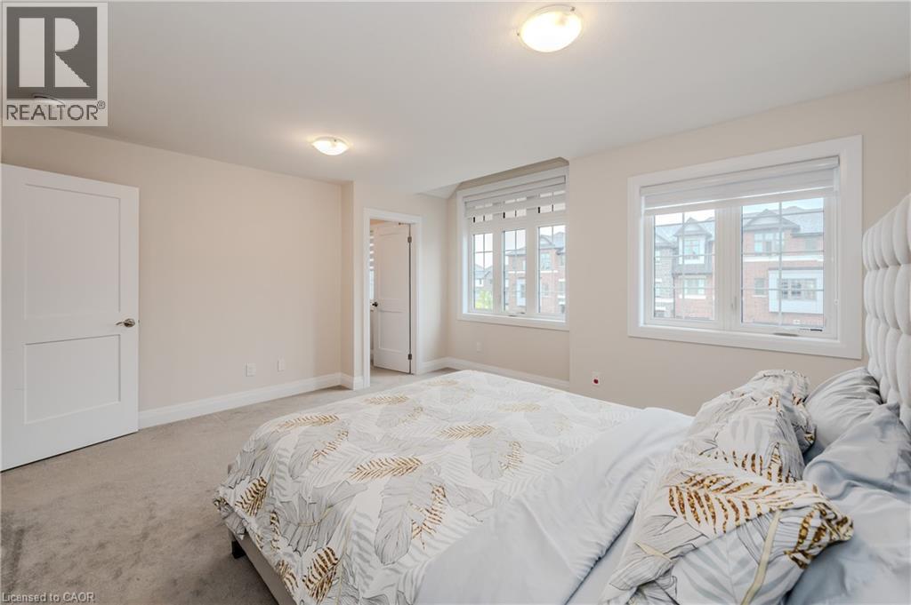 119 MONARCH WOODS Drive thumbnail 26