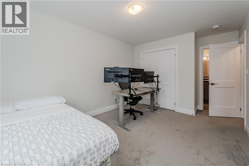 119 MONARCH WOODS Drive thumbnail 29