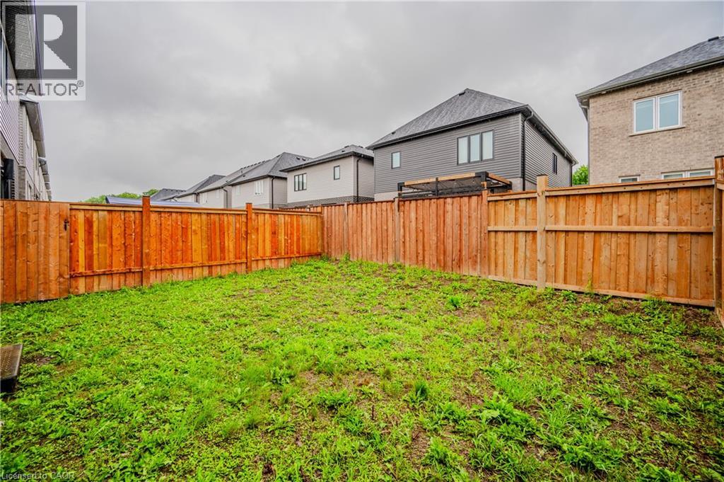 119 MONARCH WOODS Drive thumbnail 46