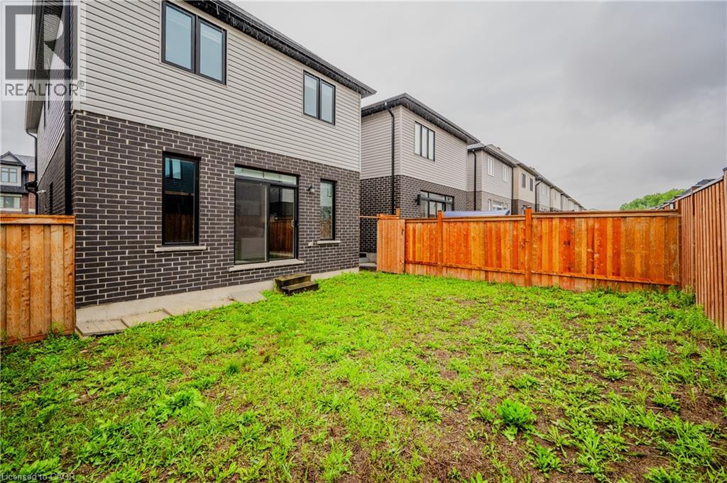 119 MONARCH WOODS Drive thumbnail 47