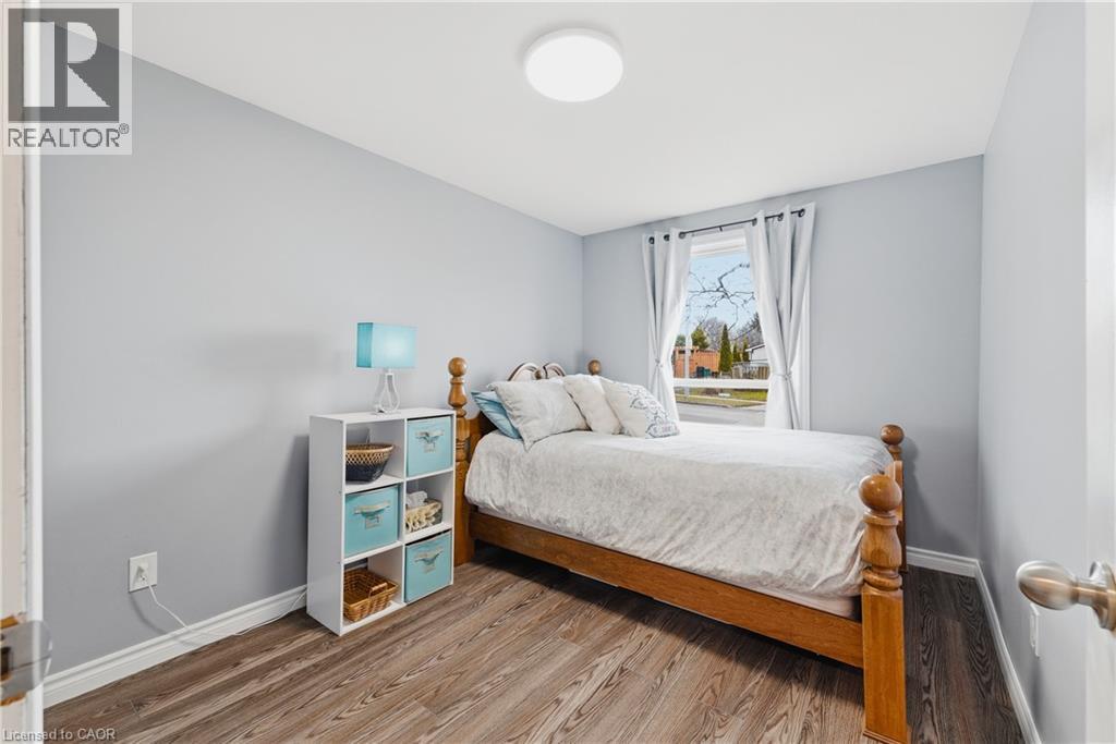 160 CARTER Crescent thumbnail 22