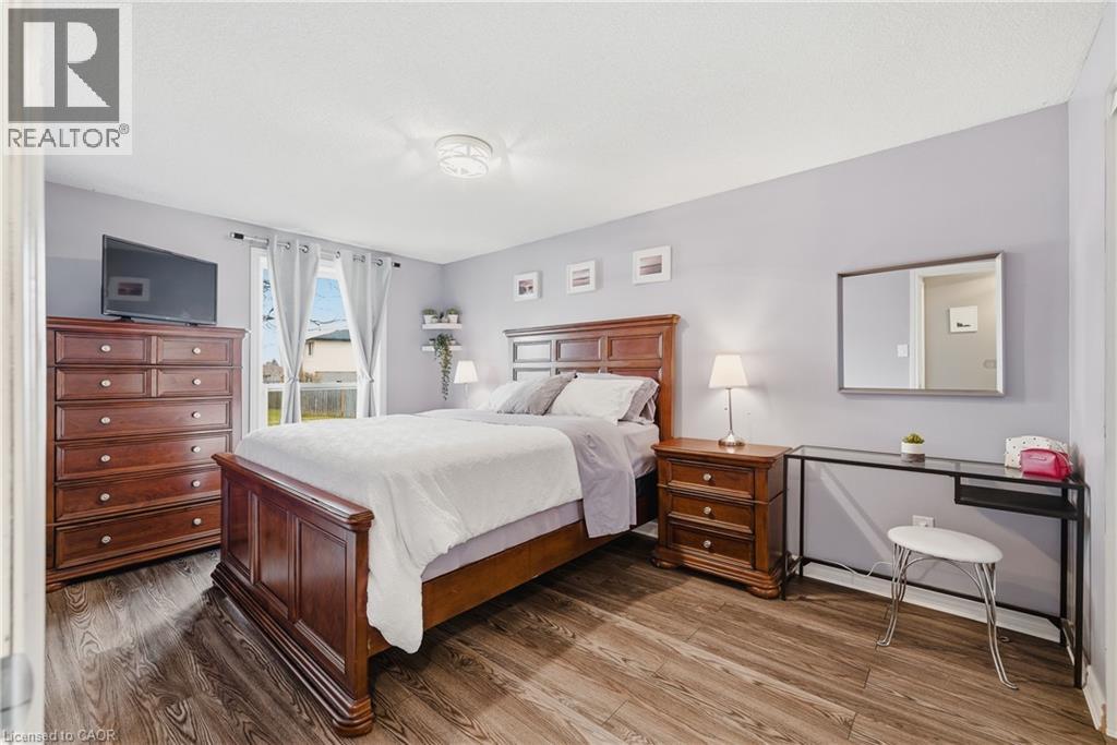 160 CARTER Crescent thumbnail 21