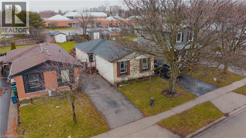 160 CARTER Crescent thumbnail 6