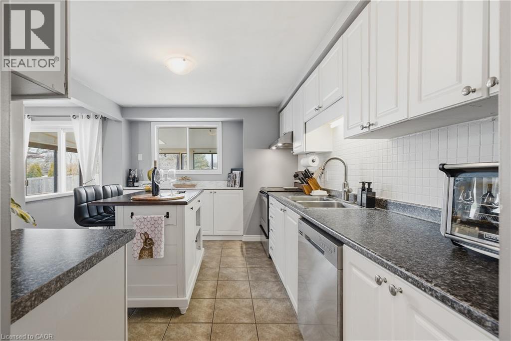 160 CARTER Crescent thumbnail 12