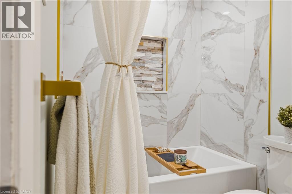 160 CARTER Crescent thumbnail 26