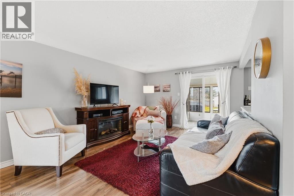 160 CARTER Crescent thumbnail 9