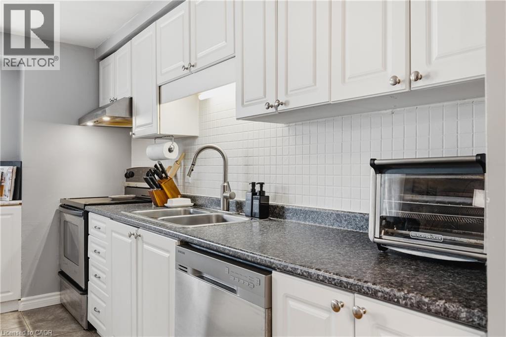 160 CARTER Crescent thumbnail 13