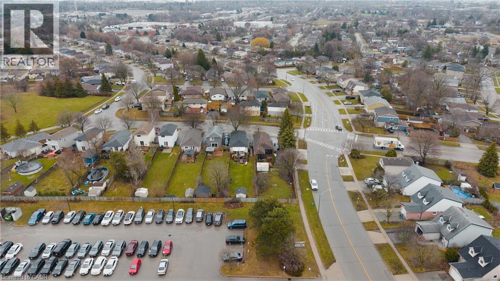 160 CARTER Crescent thumbnail 40