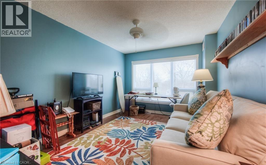 237 KING Street W Unit# 808 thumbnail 17