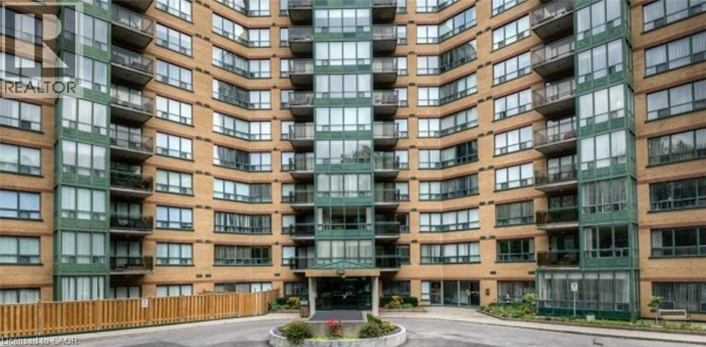 237 KING Street W Unit# 808 thumbnail 2