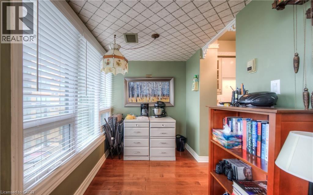 237 KING Street W Unit# 808 thumbnail 22