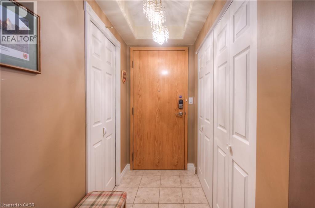 237 KING Street W Unit# 808 thumbnail 30