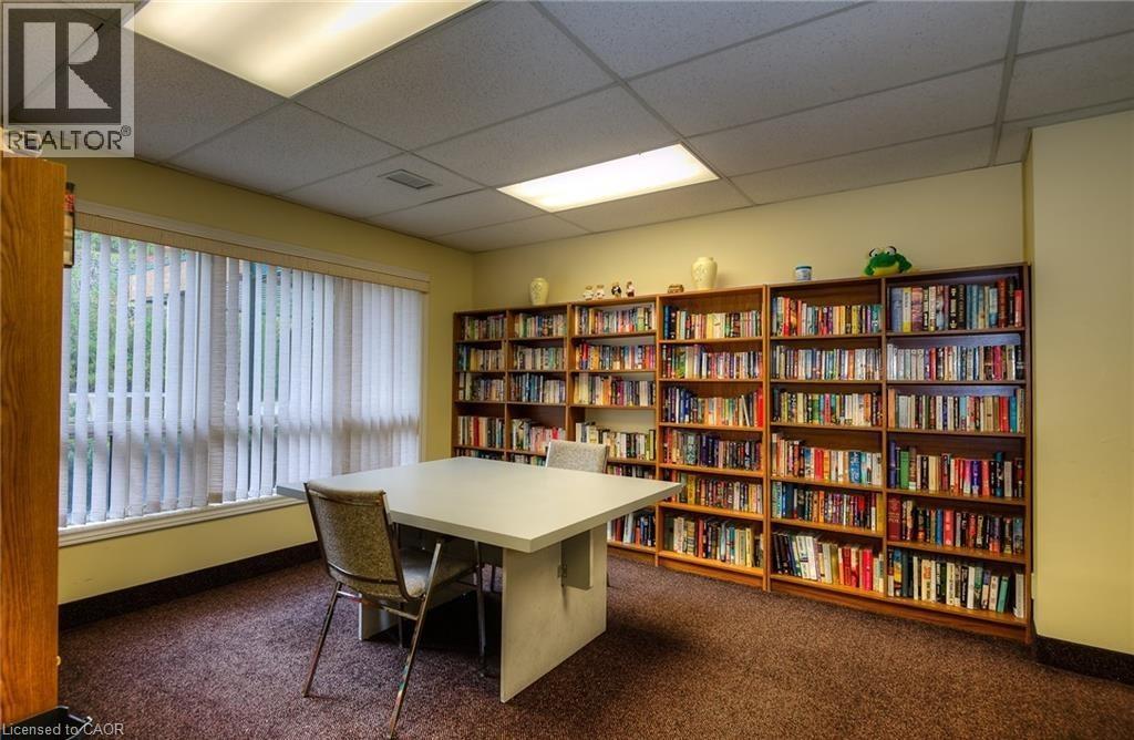 237 KING Street W Unit# 808 thumbnail 37