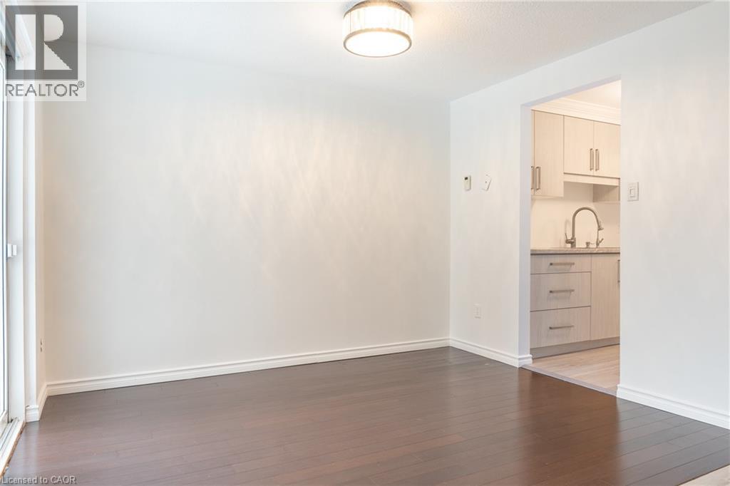 643 ALBERT Street Unit# 2 thumbnail 10