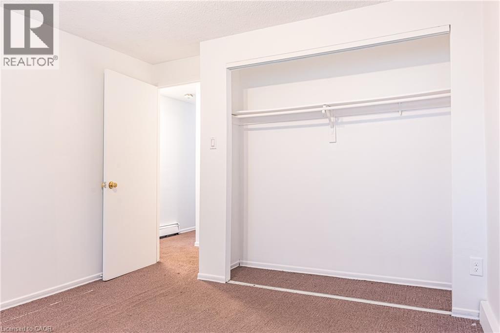 643 ALBERT Street Unit# 2 thumbnail 17