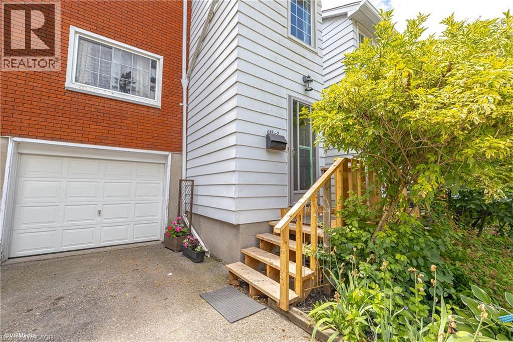 643 ALBERT Street Unit# 2 thumbnail 3